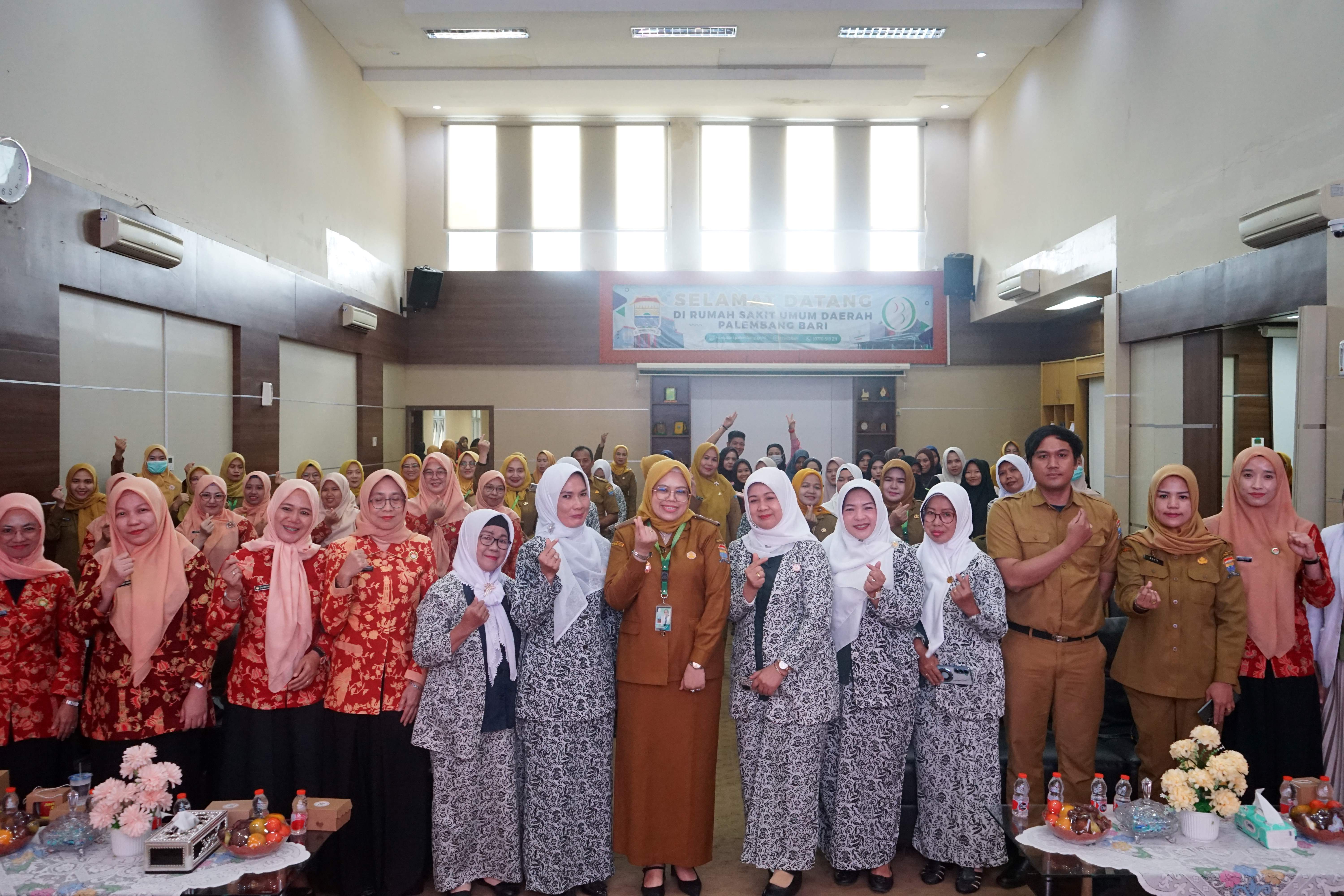 RSUD Palembang BARI menggelar Peringatan Hari Ibu ke-79 Tahun 2025.